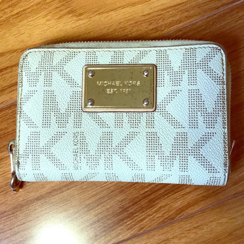 Michael Kors wallet/wristlet